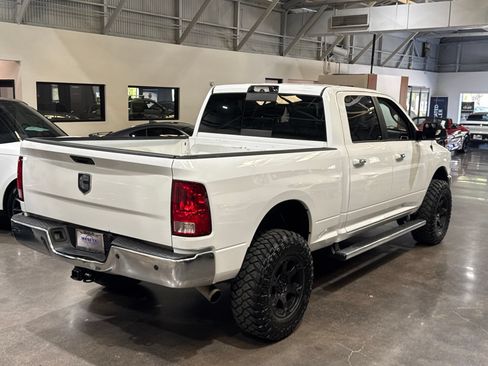 Used 2014 RAM 2500 SLT w/ Luxury Group AWD/4WD image 18