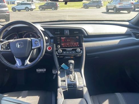 Used 2019 Honda Civic Sport image 12