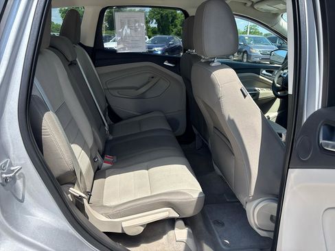 Used 2014 Ford Escape SE w/ Equipment Group 201A FWD image 23