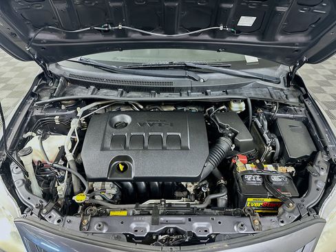 Used 2011 Toyota Corolla LE image 30