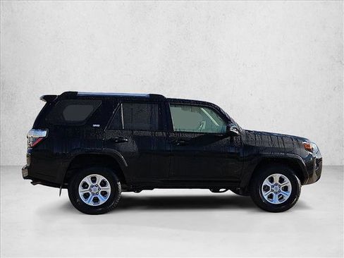 Certified 2024 Toyota 4Runner SR5 image 4