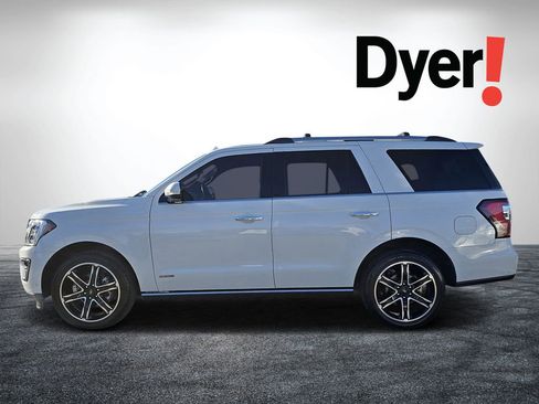 Used 2021 Ford Expedition Limited image 8