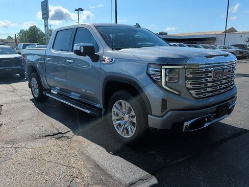 Used 2024 GMC Sierra 1500 Denali AWD/4WD image 4