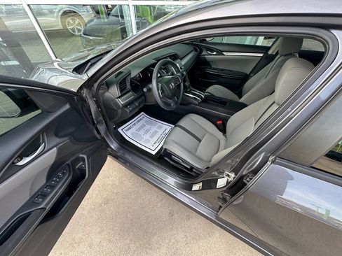 Used 2018 Honda Civic LX image 9