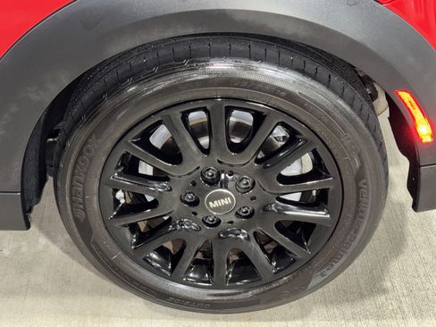 Certified 2024 MINI Cooper 2-Door Hardtop FWD image 33