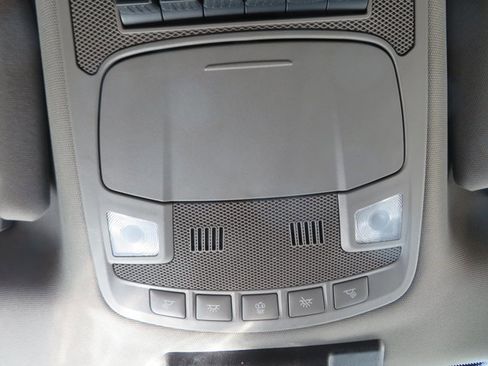 Used 2020 Ford F250 Lariat w/ Lariat Ultimate Package image 34