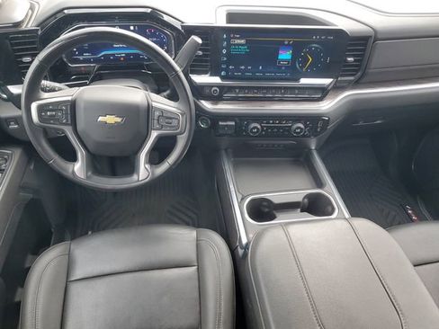 Certified 2025 Chevrolet Silverado 2500 LTZ w/ LTZ Premium Package AWD/4WD image 11