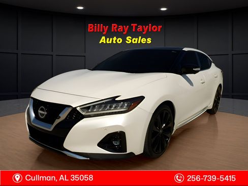 Used 2023 Nissan Maxima SR w/ Sport Mat Group image 1