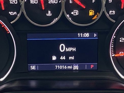 Used 2019 Chevrolet Silverado 1500 LT Trail Boss image 14