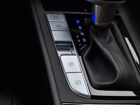 New 2026 Hyundai Elantra Limited w/ Cargo Package image 21