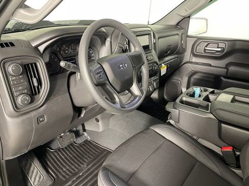 New 2026 Chevrolet Silverado 1500 Custom Trail Boss AWD/4WD image 3