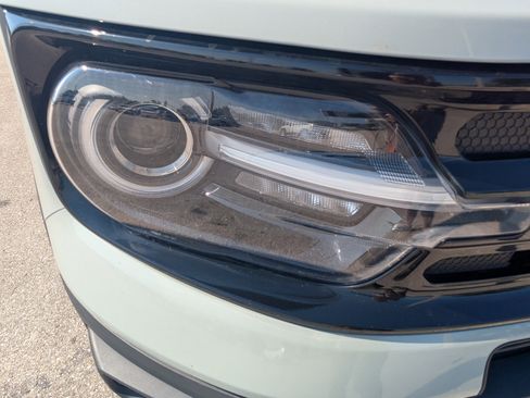 Used 2023 Ford Bronco Sport Outer Banks image 10