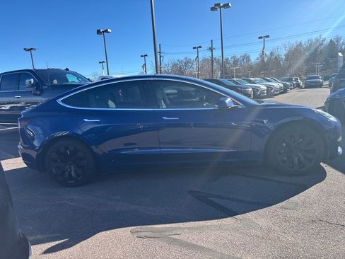 Used 2020 Tesla Model 3 Standard Range Plus image 7
