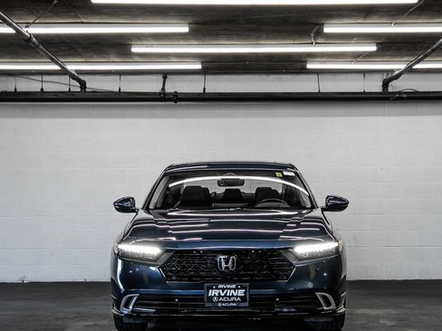 Used 2023 Honda Accord Touring image 8