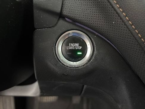 Used 2020 Chevrolet Equinox Premier FWD image 7