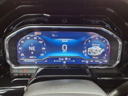 Used 2024 Chevrolet Silverado 3500 LTZ image 13