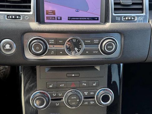 Used 2013 Land Rover Range Rover Sport HSE LUX w/ Luxury Interior Pkg image 24