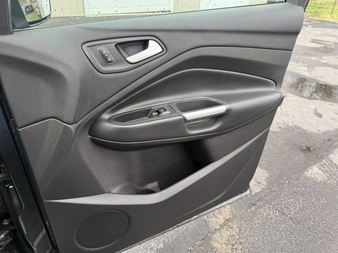 Used 2018 Ford Escape SEL image 45