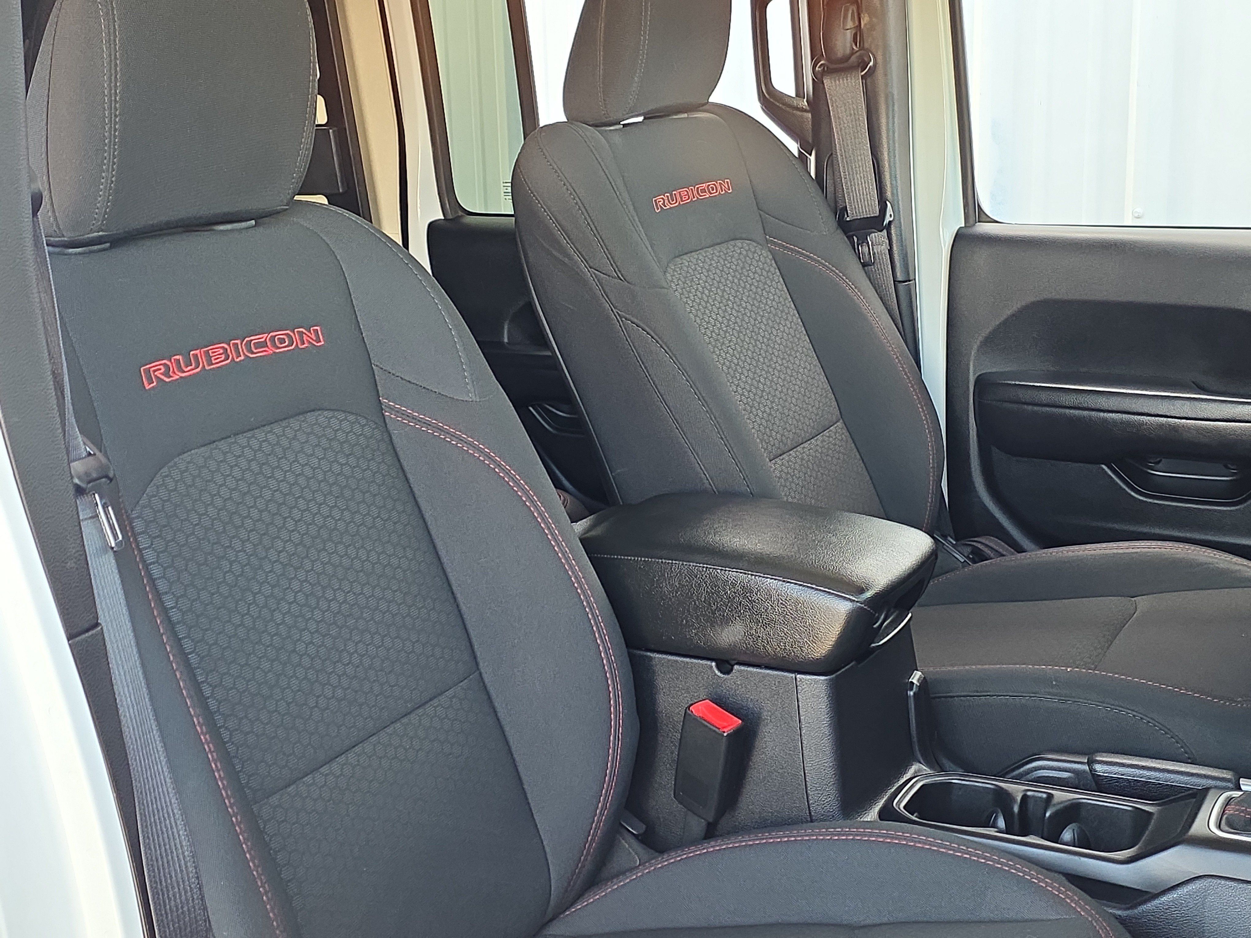 Used 2019 Jeep Wrangler Unlimited Rubicon AWD/4WD image 36