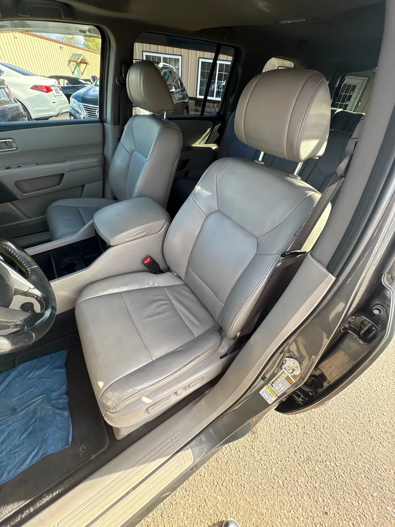 Used 2011 Honda Pilot EX-L image 13