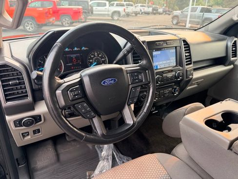 Used 2018 Ford F150 XLT w/ Equipment Group 302A Luxury AWD/4WD image 19