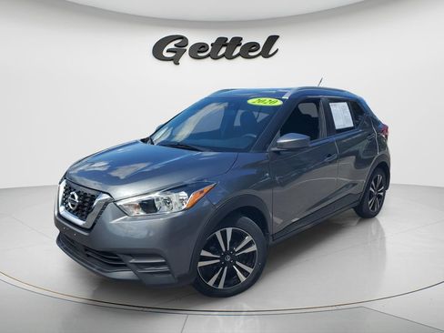 Used 2020 Nissan Kicks SV FWD image 1