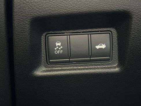 Used 2023 INFINITI Q50 Luxe w/ Cargo Package RWD image 35