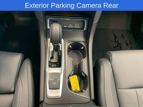 New 2026 Subaru Ascent Limited image 9