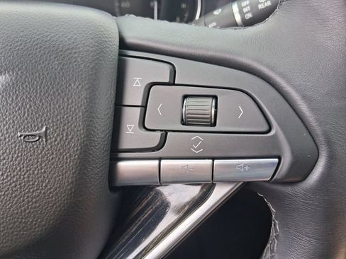 Used 2024 Cadillac XT6 Premium Luxury FWD image 28