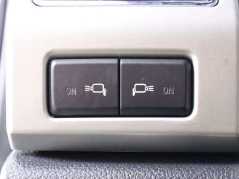 Used 2019 Ford F150 Lariat w/ Equipment Group 502A Luxury image 11