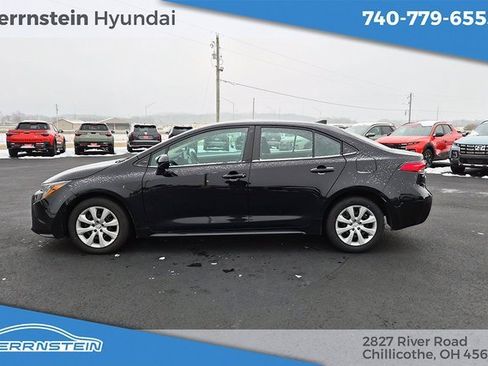 Used 2024 Toyota Corolla LE image 4