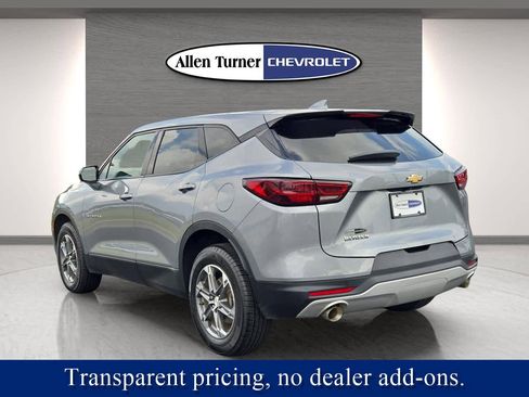 Used 2023 Chevrolet Blazer LT FWD image 8