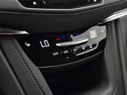 New 2025 Cadillac XT5 Luxury w/ LPO, Floor Liner Package image 19