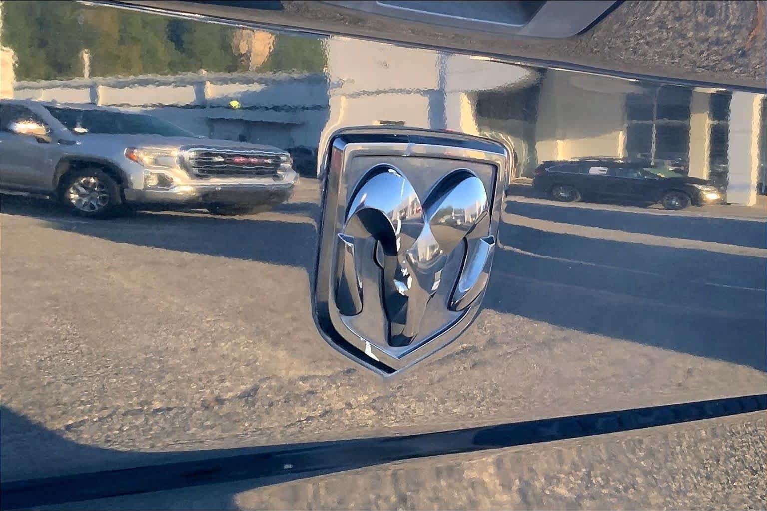 Used 2019 RAM 1500 Warlock w/ Electronics Group RWD image 28