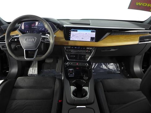 Used 2022 Audi e-tron GT Premium Plus AWD/4WD image 24