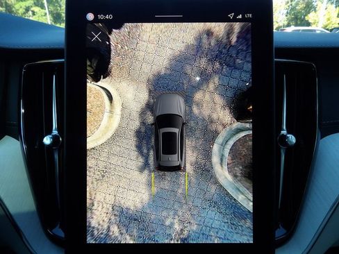 New 2026 Volvo XC60 B5 Ultra w/ Protection Package Premier image 21