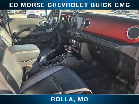 Used 2021 Jeep Wrangler Unlimited Rubicon w/ Uconnect 4C Nav & Sound Group AWD/4WD image 19