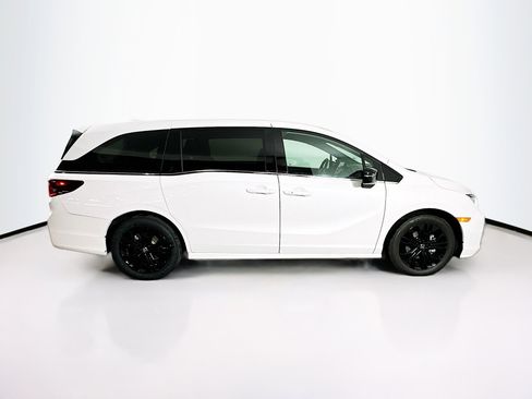 Used 2025 Honda Odyssey Sport-L image 10