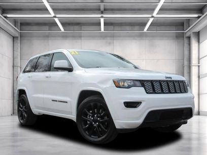 Used 2021 Jeep Grand Cherokee Laredo X