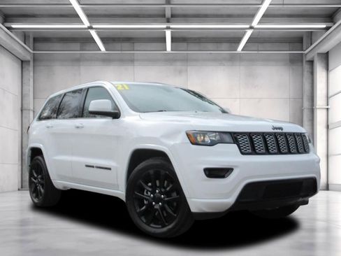 Used 2021 Jeep Grand Cherokee Laredo X image 1