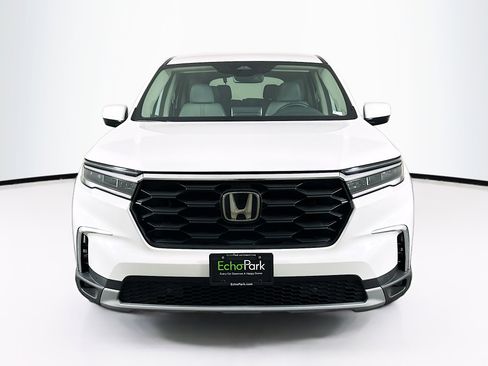 Used 2024 Honda Pilot EX-L image 2
