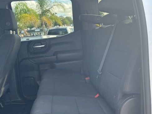 Used 2022 Chevrolet Silverado 1500 W/T w/ WT Value Package AWD/4WD image 9