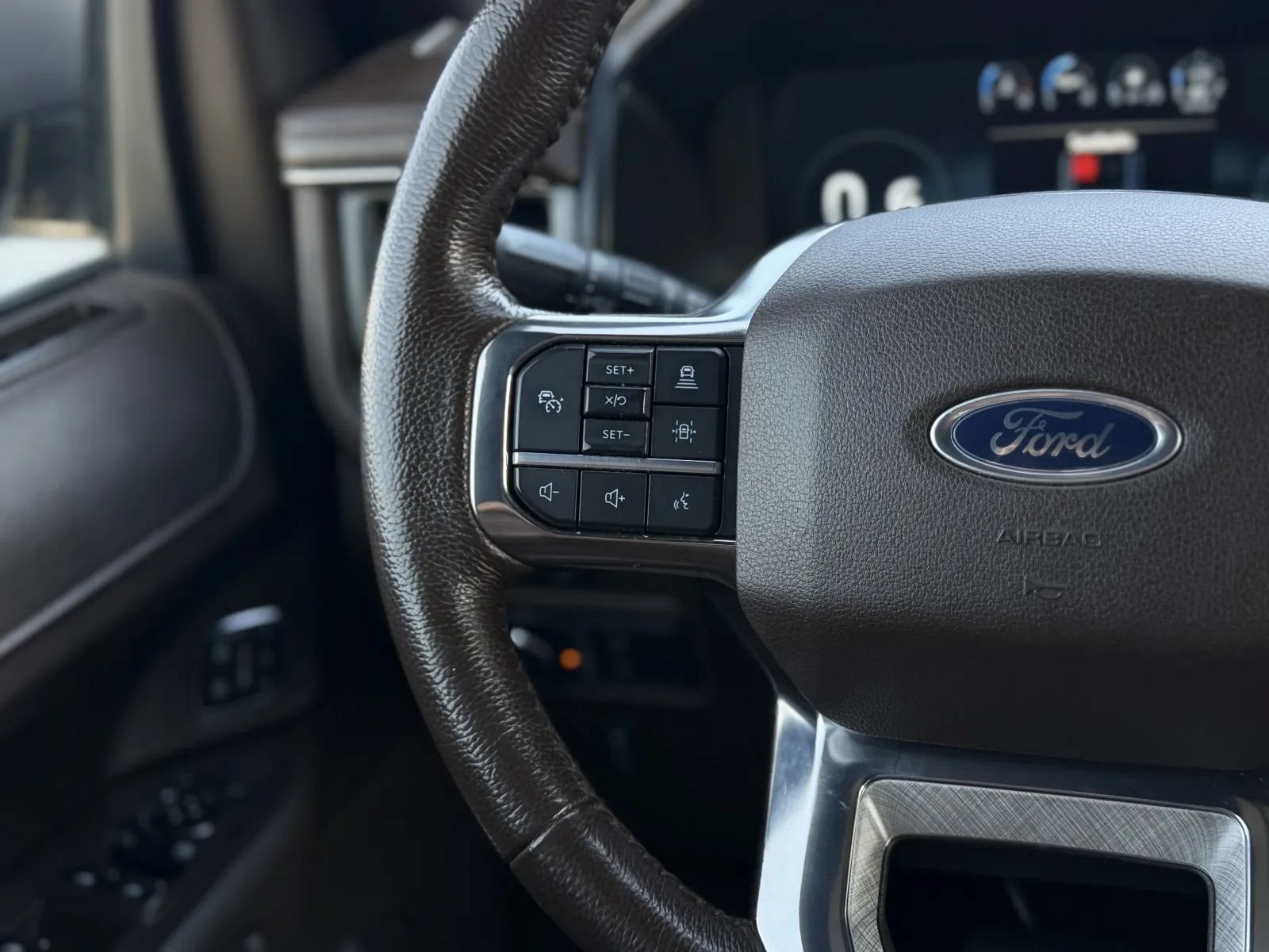 Used 2024 Ford Expedition Max King Ranch AWD/4WD image 25