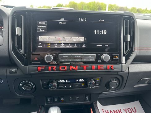 Used 2025 Nissan Frontier PRO-4X w/ Pro Convenience Package AWD/4WD image 23