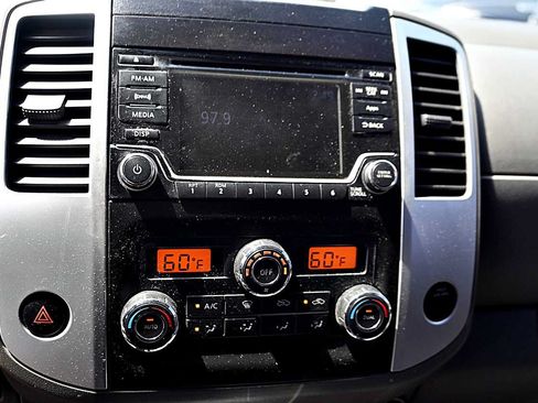 Used 2016 Nissan Frontier SV RWD image 12
