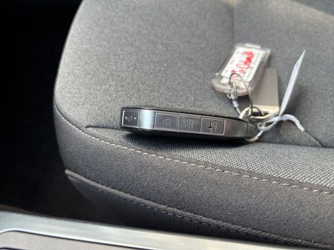 Used 2025 Kia K4 FWD image 21