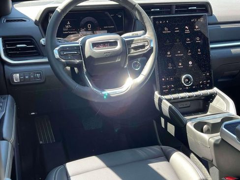 New 2026 GMC Terrain Elevation w/ Elevation Premium Package image 12