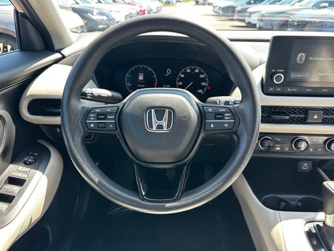 Certified 2024 Honda HR-V LX image 19