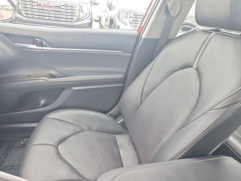 Used 2023 Toyota Camry XSE image 23