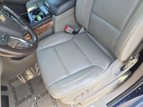 Used 2020 Chevrolet Tahoe Premier w/ Max Trailering Package AWD/4WD image 17